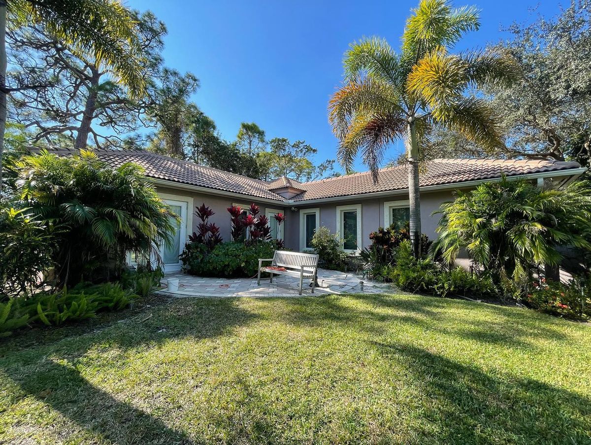 Exterior Painting for Empire Painting & Epoxy in Melbourne, Orlando, Port Saint Lucie